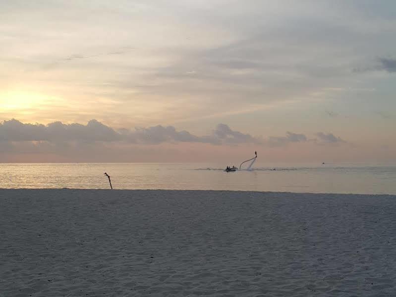 Hotel Seven Corals Maafushi Zewnętrze zdjęcie